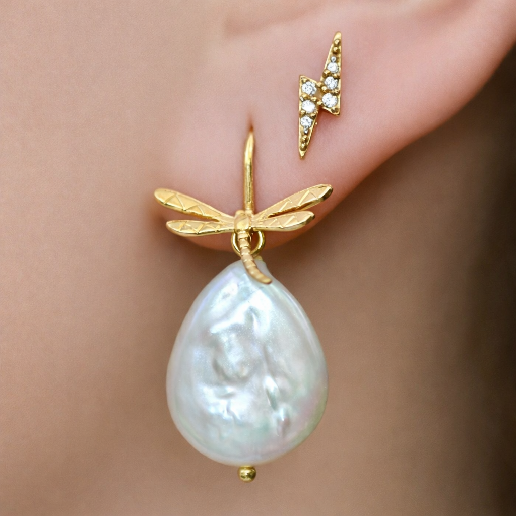 Dragonfly & Pearl Earrings