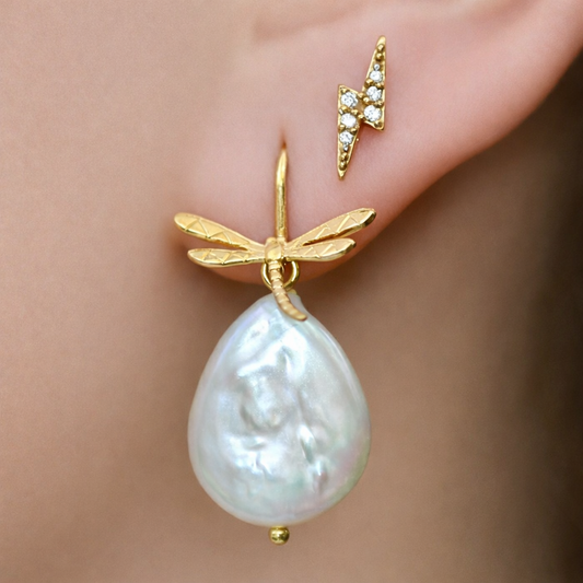 Dragonfly & Pearl Earrings