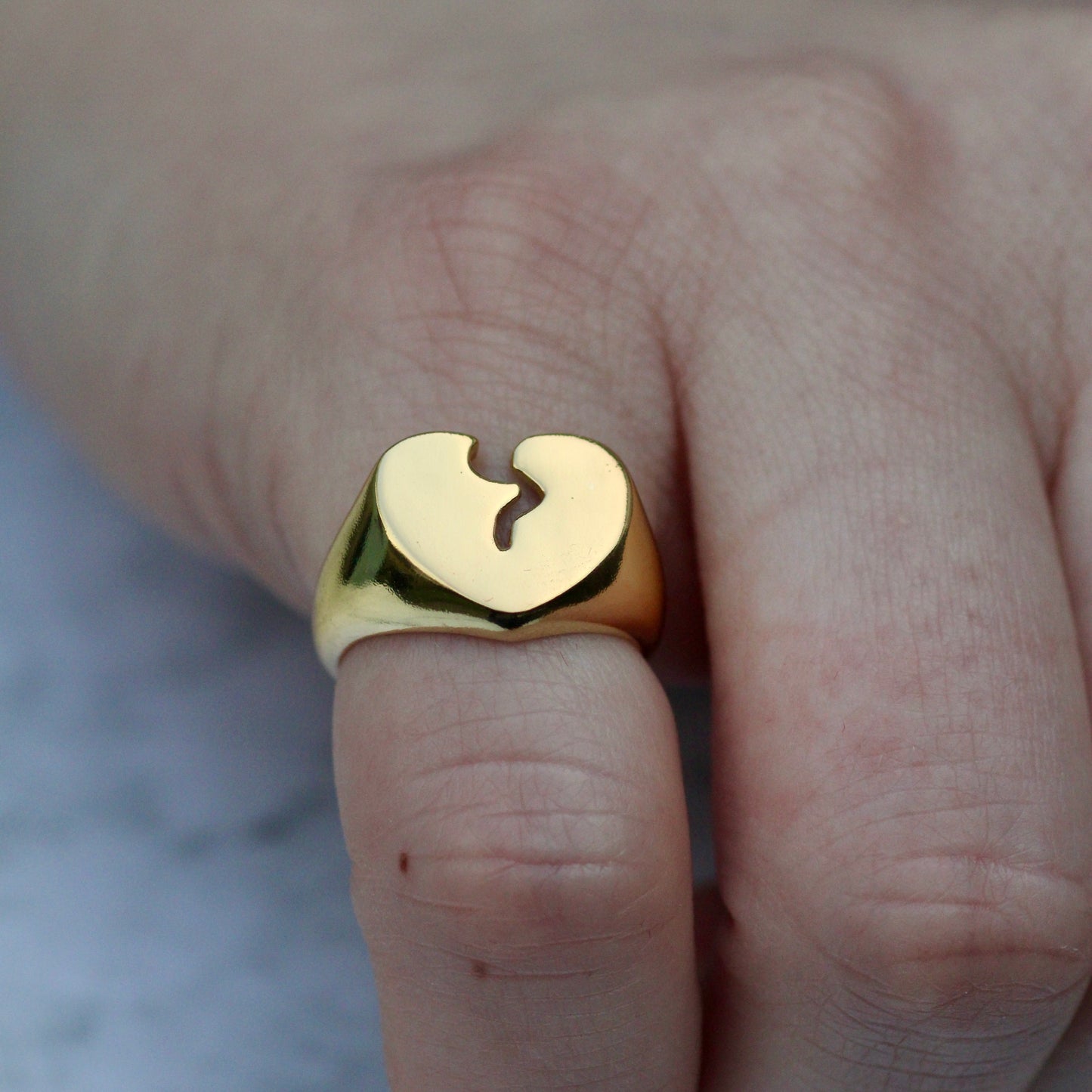 Heartbroken Signet