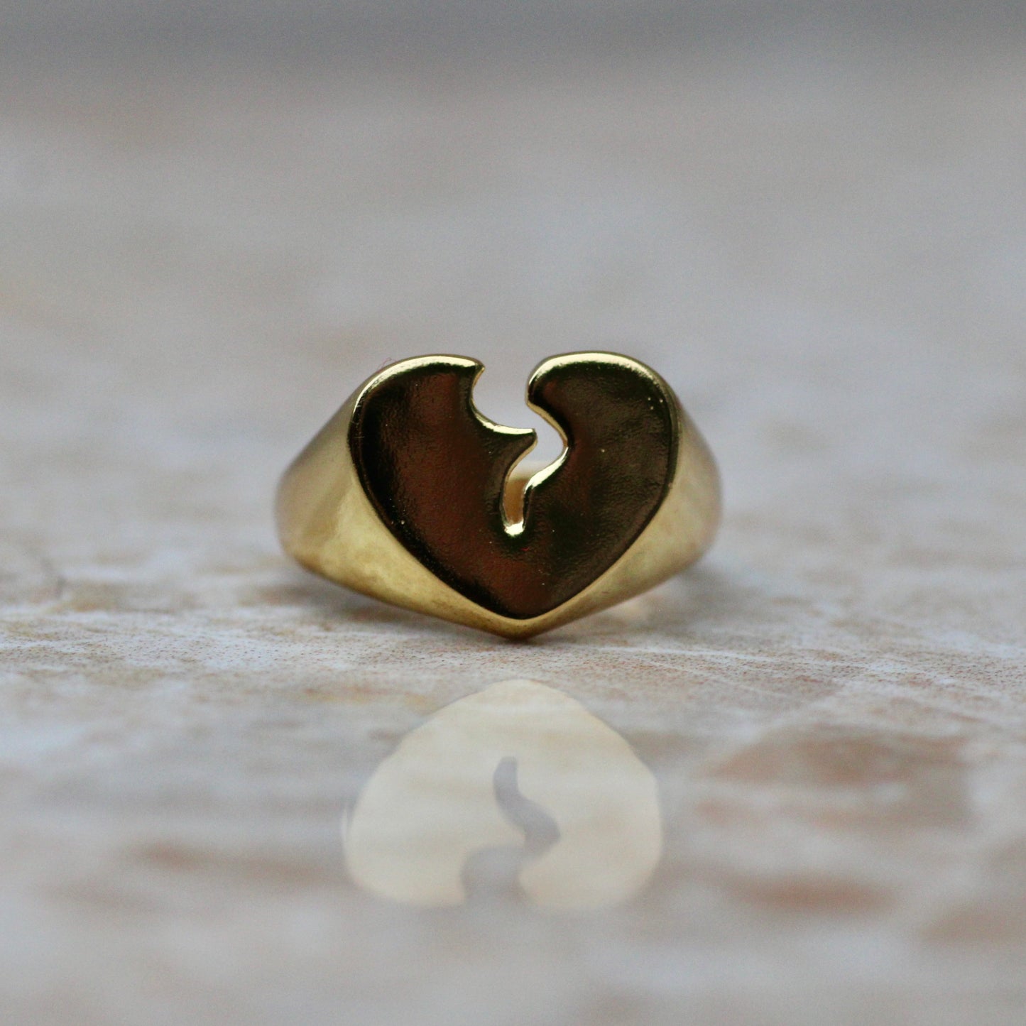 Heartbroken Signet