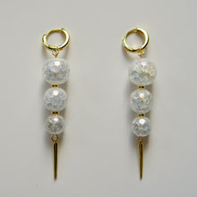 Load image into Gallery viewer, Spiky iced earrings
