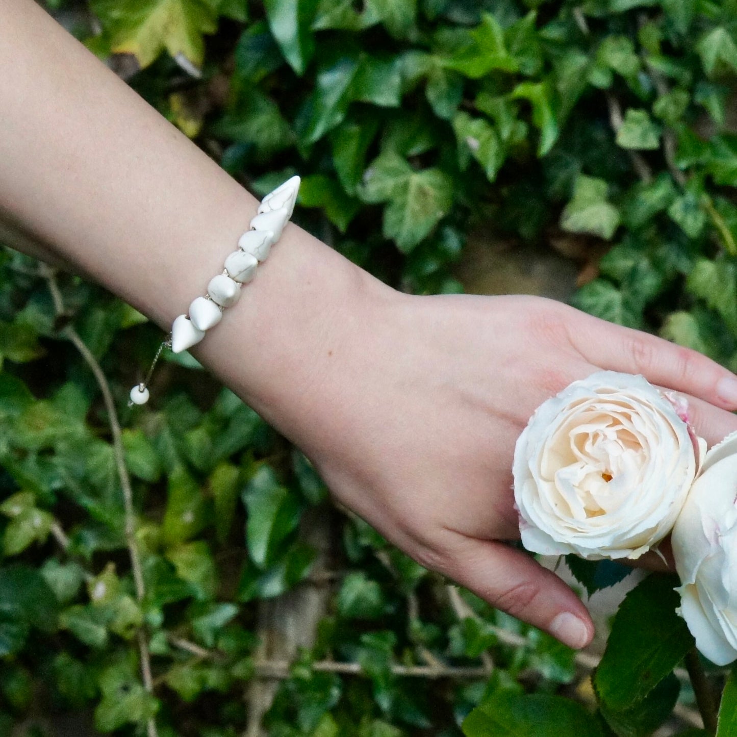 Spiky Howlite Bracelets Set